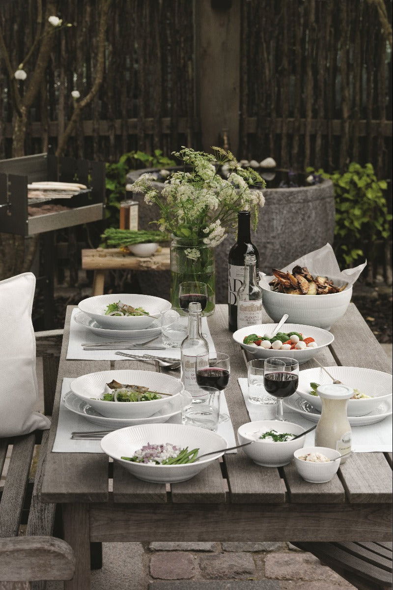 Royal Copenhagen Hvid Riflet dyb tallerken - 24 cm. - Bahne